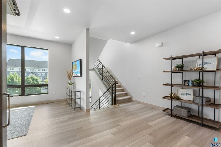 Property Photo:  2803 S Terry Ave  SD 57106 