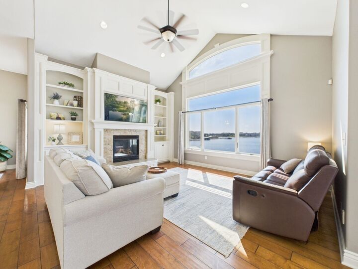 Property Photo: 2693 N Bayside St KS 67205