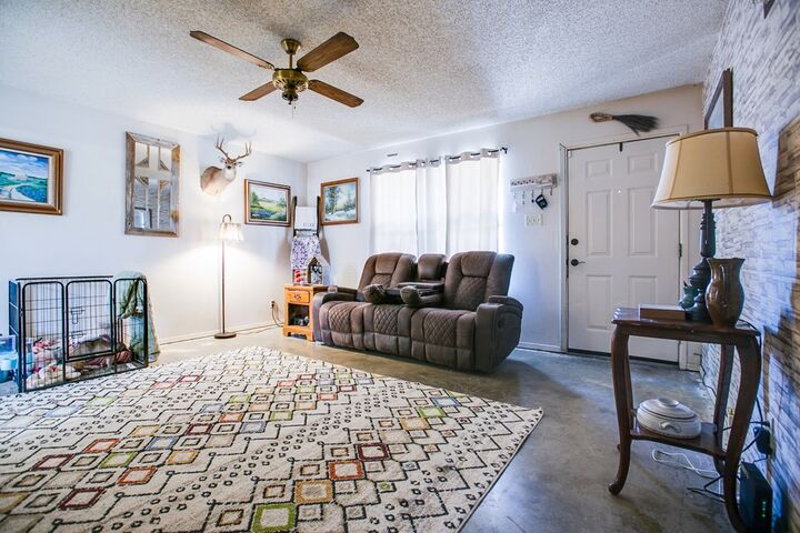 Property Photo:  2006 Howard Ave  TX 76901 