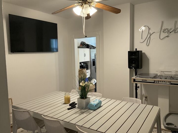 Property Photo:  37 Park Avenue  CT 06418 