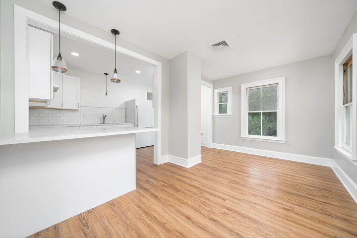 Property Photo: 24 Hartford Avenue CT 06109