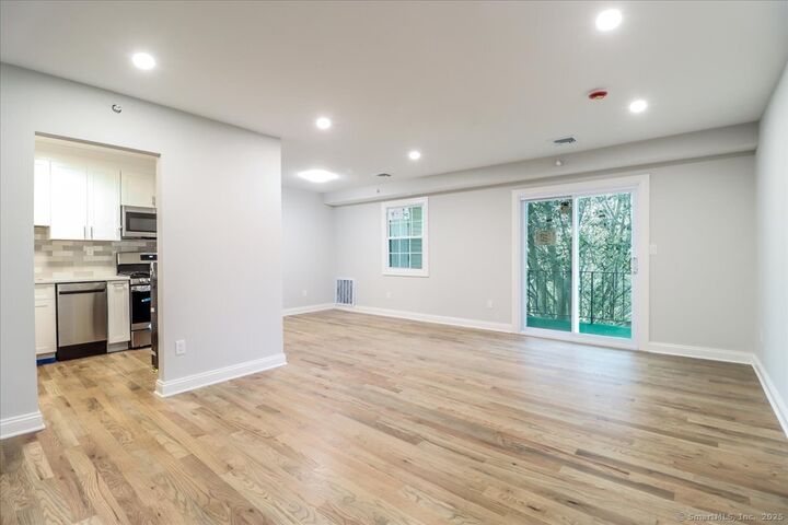 Property Photo:  50 Greenhouse Road 42C  CT 06606 