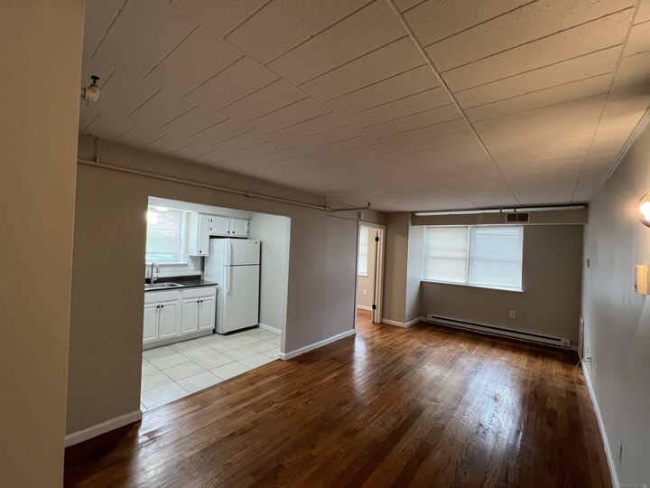 Property Photo:  330 Blake Street C6  CT 06515 