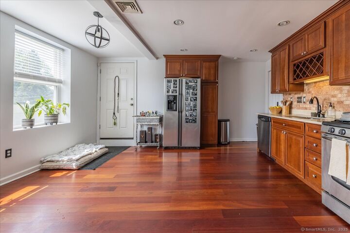 Property Photo:  90 2nd Street  CT 06825 