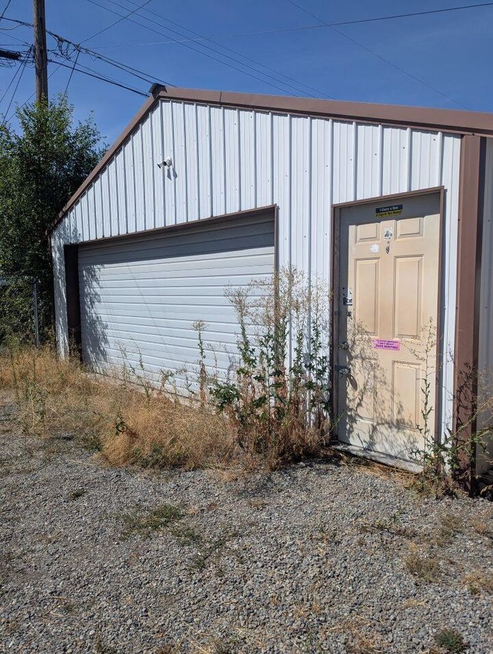 Property Photo:  2804 E Rowan Ave  WA 99217 