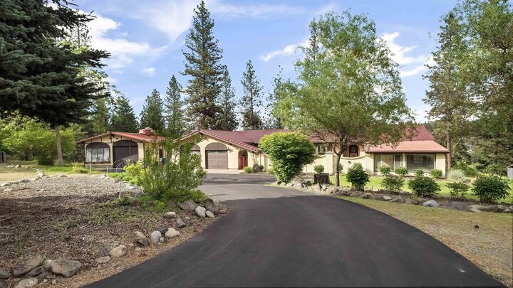 Property Photo:  13110 W Charles Rd  WA 99026 