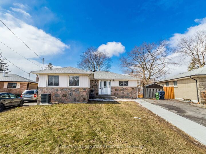 80 Coral Gable Drive  Toronto ON M9M 1P1 photo