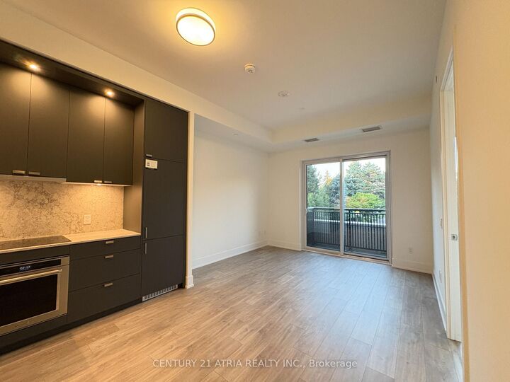 Property Photo:  259 The Kingsway N/A Mz08  ON M9A 3T6 