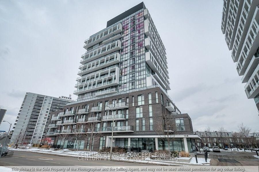 Photo de la propriété: 128 Fairview Mall Drive 402 ON M2J 0E8