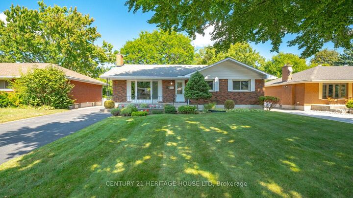 73 Pusey Boulevard  Brantford ON N3R 2S4 photo