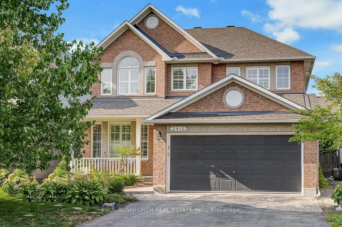 Property Photo: 2410 Des Pruches Avenue ON K1W 1K7