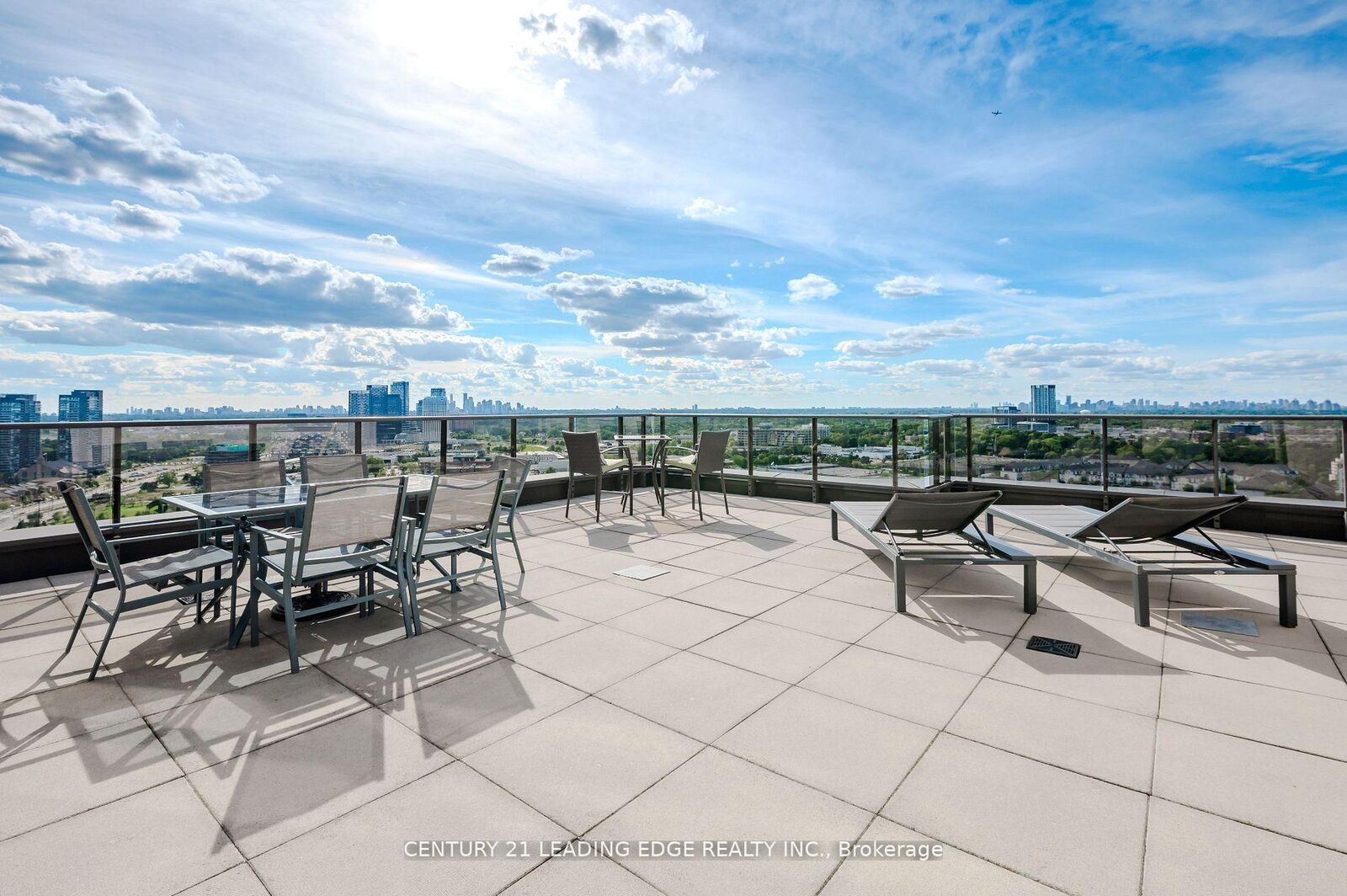 Property Photo:  135 Wynford Drive Ph303  ON M3C 0J4 