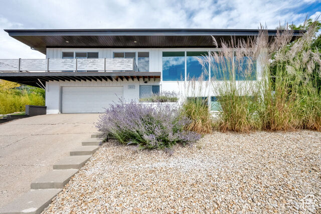 Property Photo:  811 E Northcrest Dr N  UT 84103 