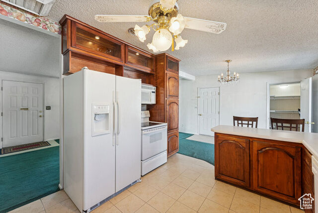 Property Photo: 5689 S Spacerama Dr W UT 84123