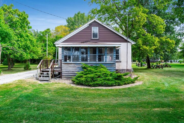 Property Photo:  633 Point Pelee Drive  ON N8H 3V4 