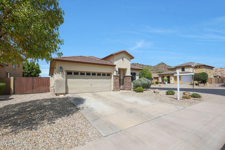 7034 W Lone Tree Trail  Peoria AZ 85383 photo