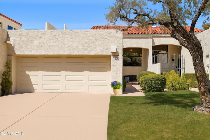 Property Photo:  5732 N 25th Street  AZ 85016