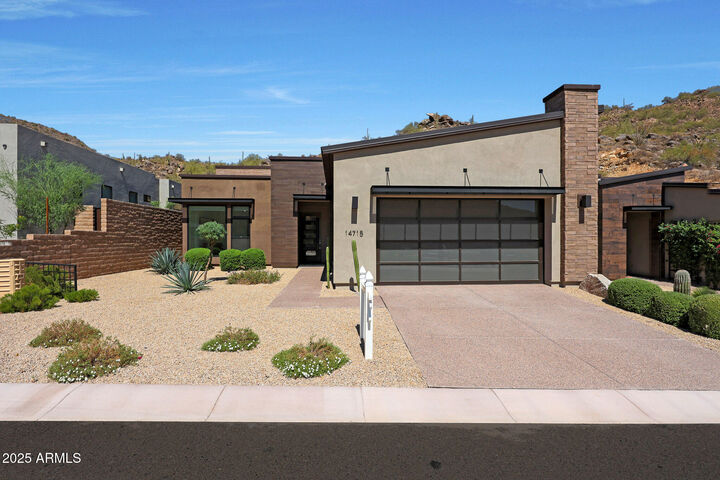 Property Photo:  14715 N Adero Canyon Drive  AZ 85268 