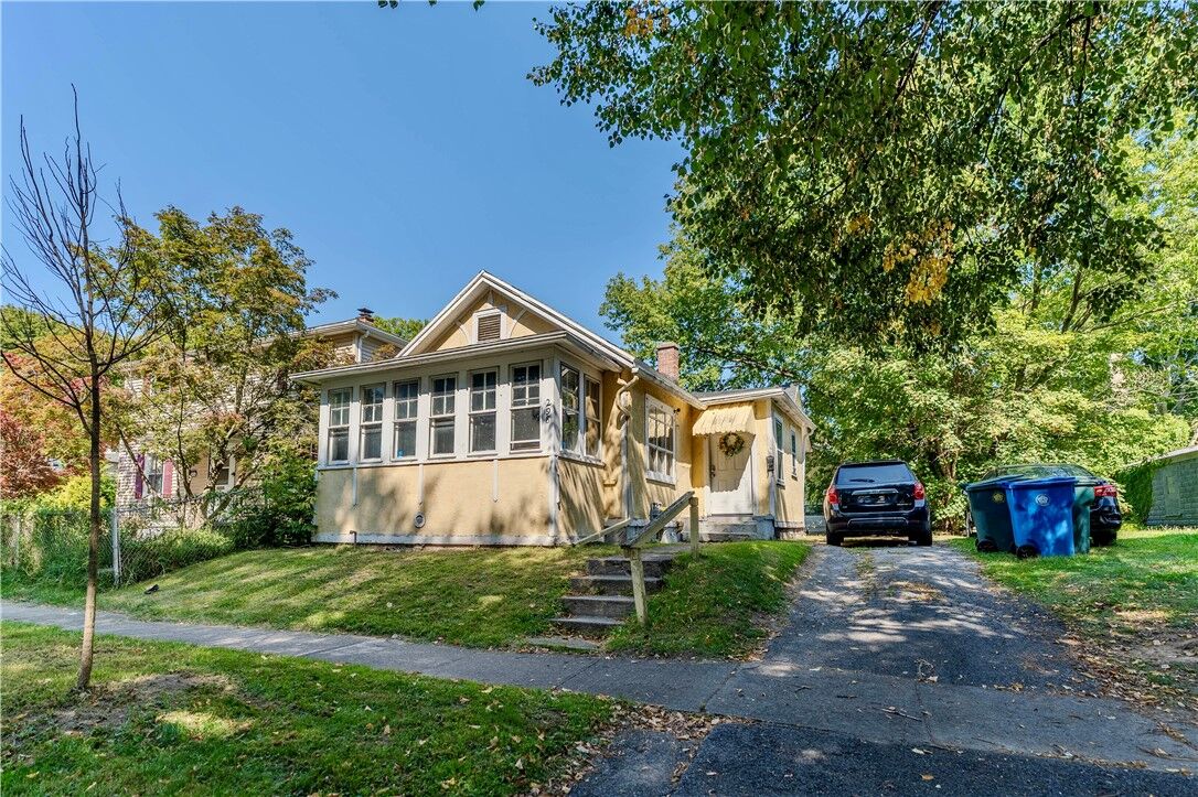 Property Photo:  298 Cottage Street  NY 14611 