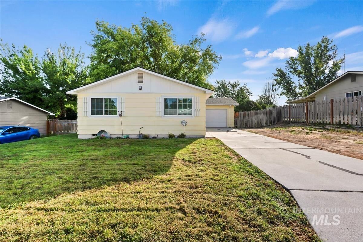 Property Photo:  204 Winn Ave  ID 83605 