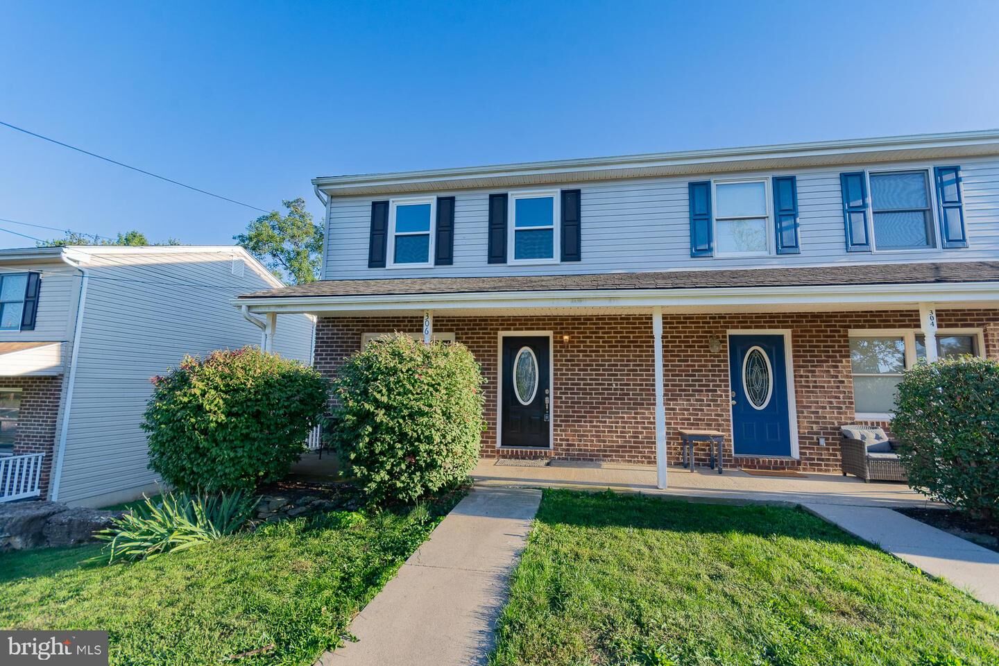 Property Photo:  306 E 12th Avenue B  WV 25438 
