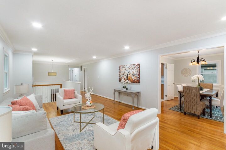 Property Photo:  13750 Ensenada Court  VA 20112 