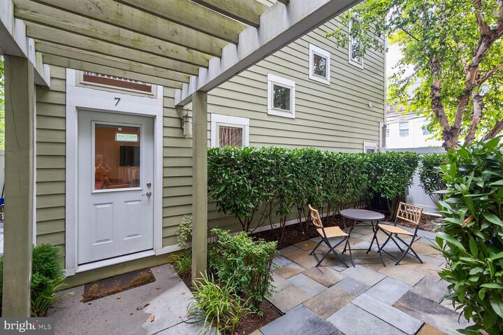 762 Park Road NW 7  Washington DC 20010 photo