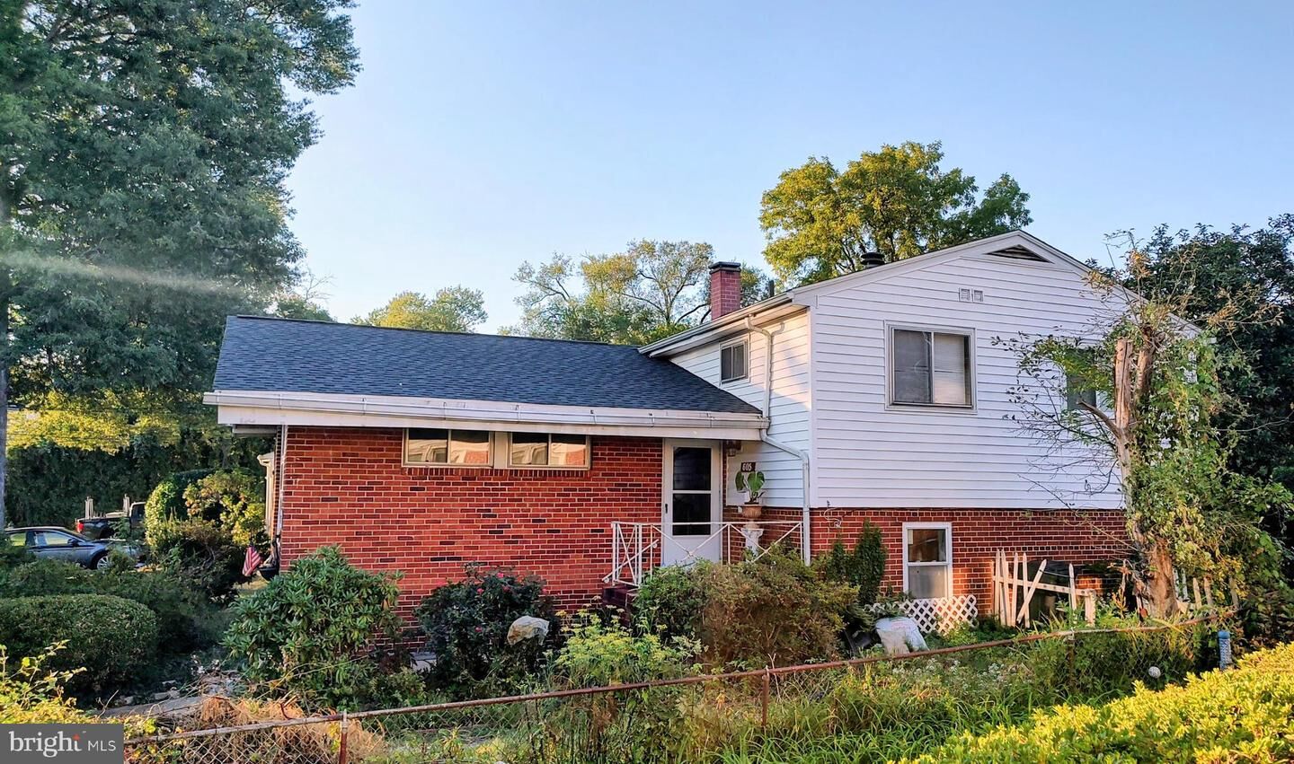 Property Photo:  603 Perth Place  MD 20901 