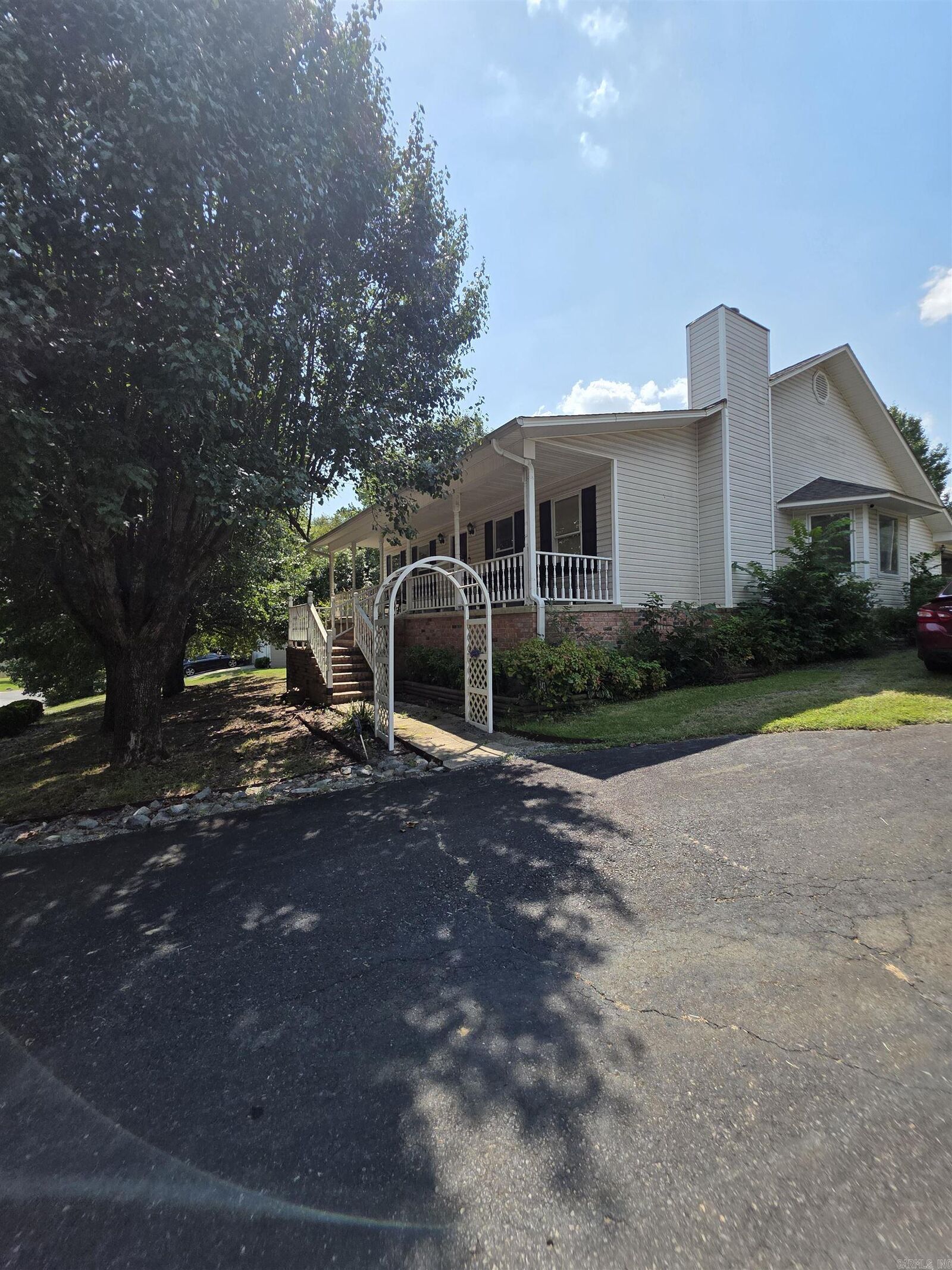 Property Photo:  843 Bellaire Drive  AR 71901