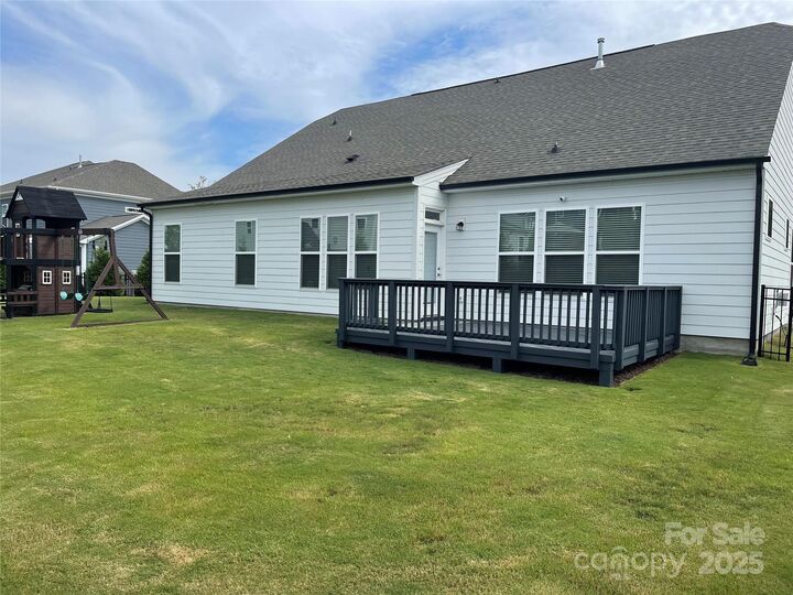 Property Photo:  17128 Monocacy Boulevard  NC 28078 