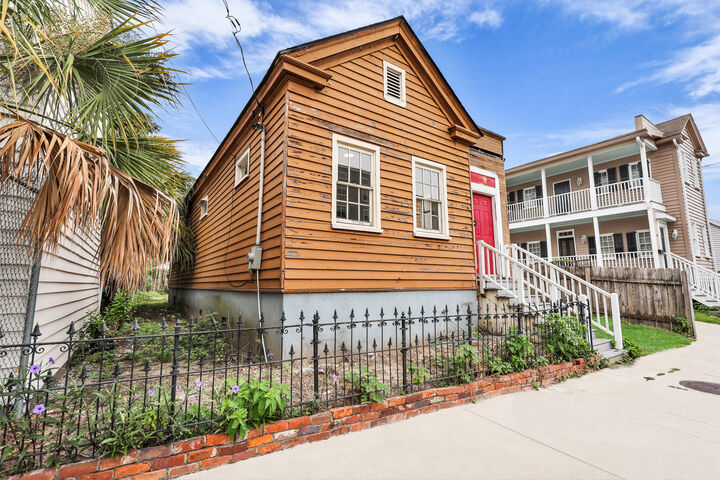 Property Photo:  66 1/2 Lee Street  SC 29403 