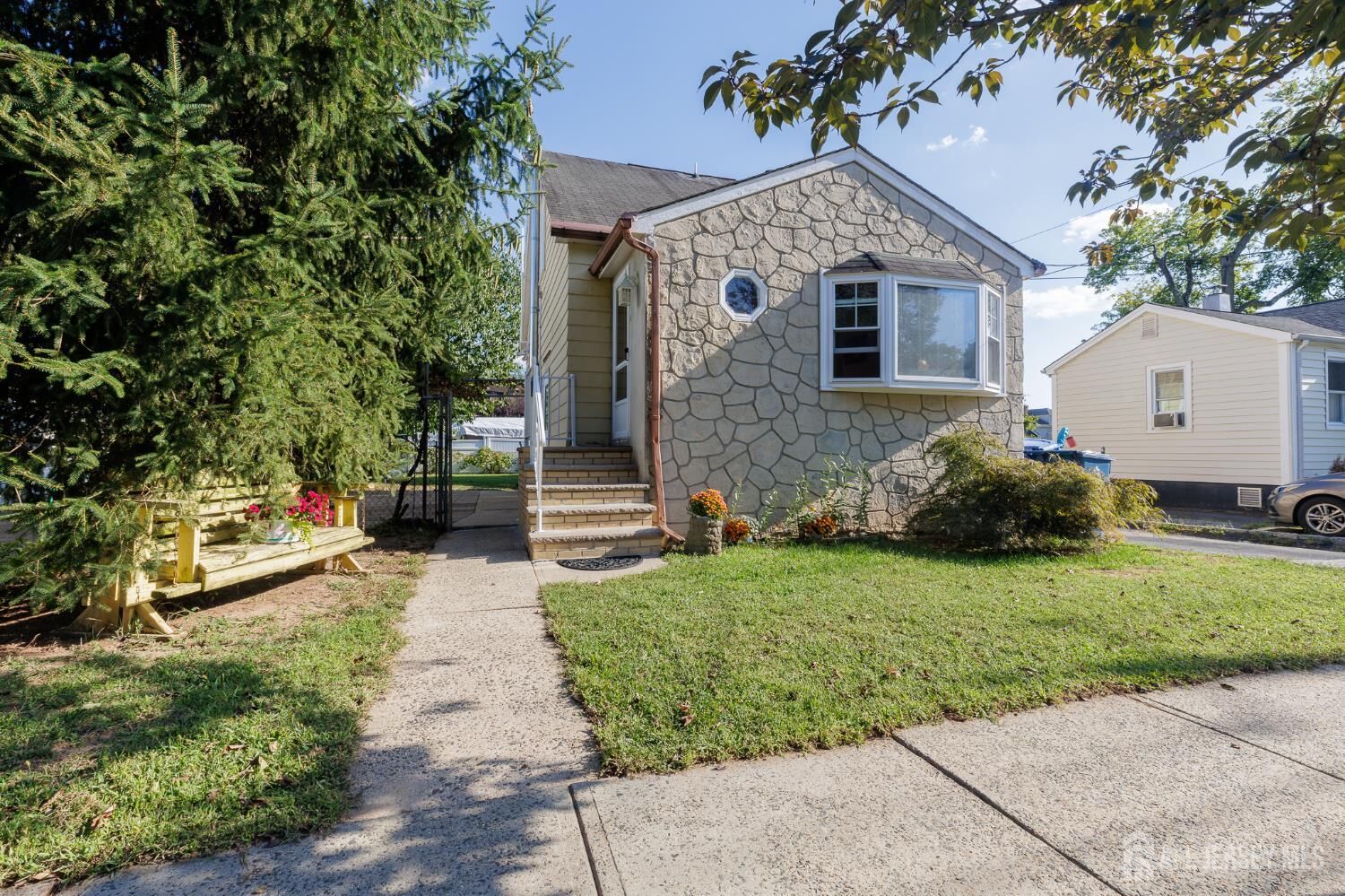 Property Photo:  118 Plainfield Avenue  NJ 08854 