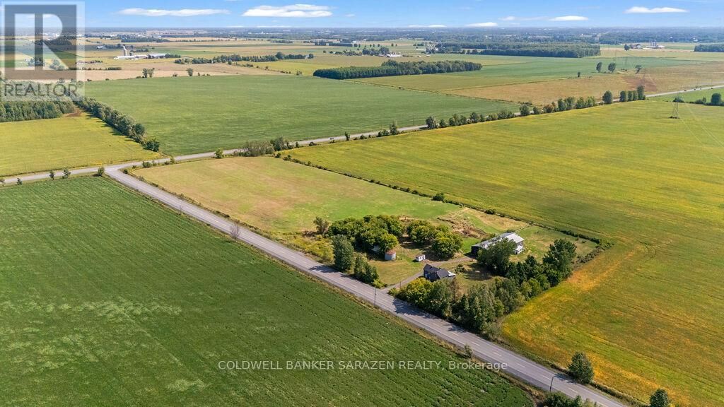 Property Photo:  9420 Parkway Road  ON K0A 1V0 
