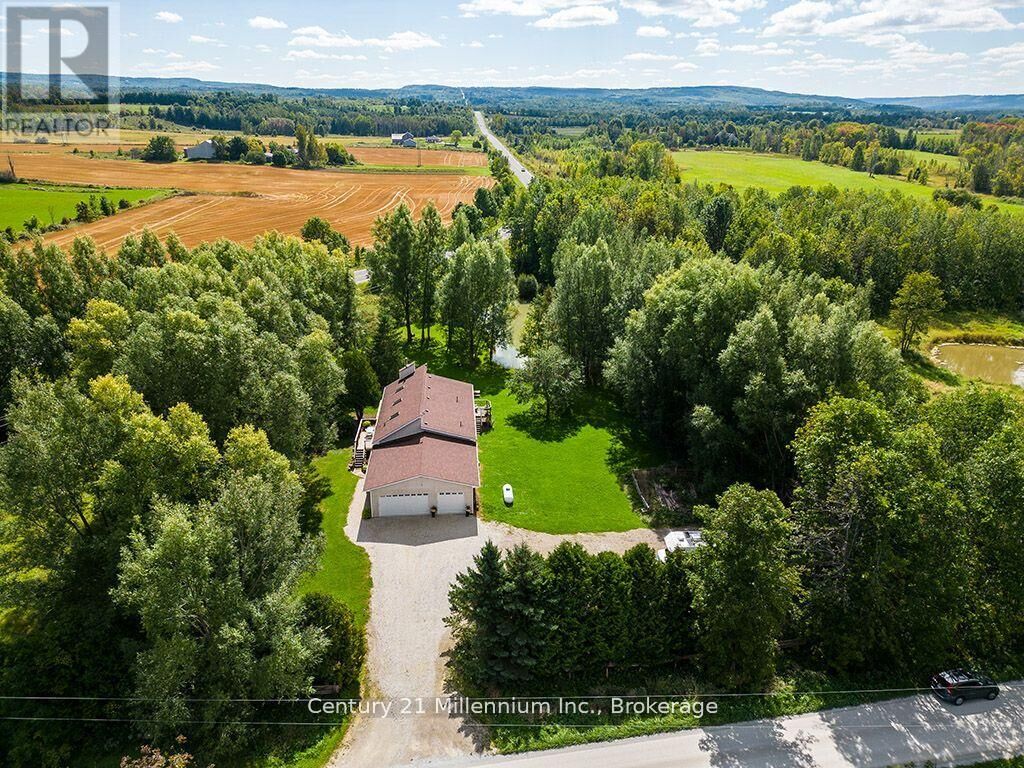 Photo de la propriété: 727302 22 C Sideroad ON N0H 1N0
