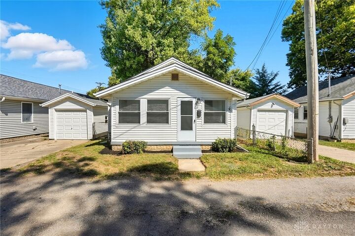 Property Photo: 3125 Cottage Terrace OH 45420