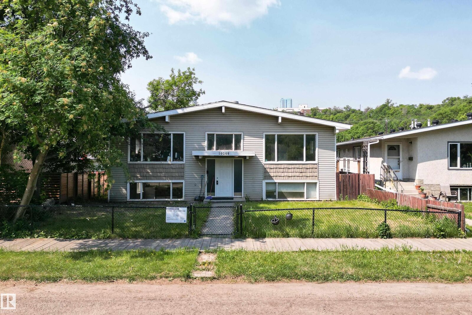 Property Photo:  10268 87 Street NW 1-4  AB T5H 1N6 