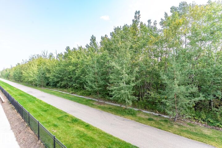 Property Photo:  1051 Graydon Hill Boulevard SW 9  AB T6W 3C8 