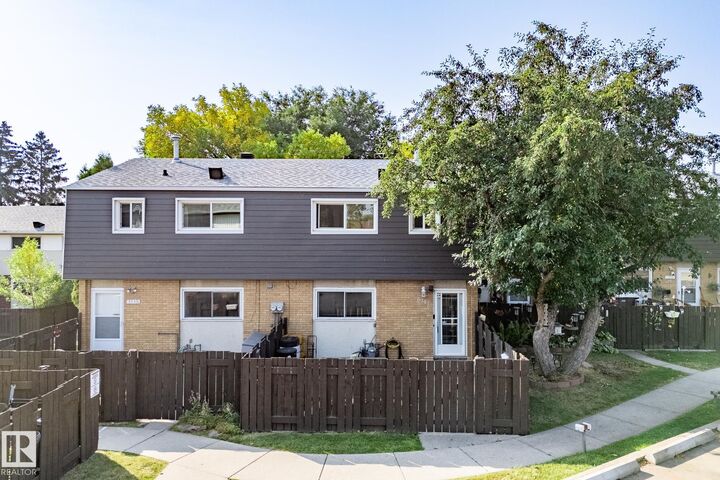 5741 144 Avenue NW  Edmonton AB T5A 1K6 photo