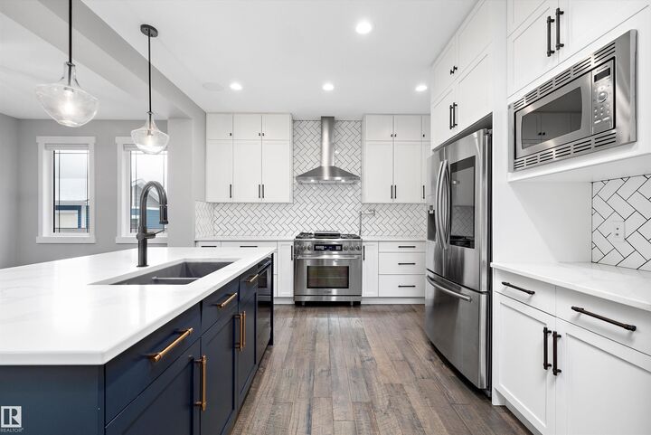 4229 Veterans Way NW  Edmonton AB T5E 6W7 photo