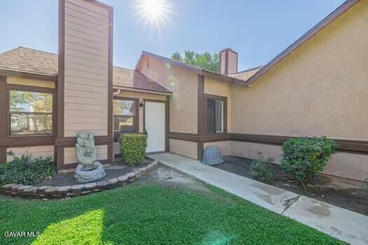 Property Photo: 43716 San Francisco Avenue CA 93535