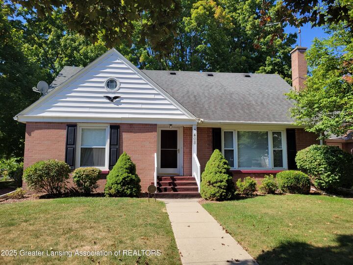 Property Photo:  408 S Prospect Street  MI 48879 