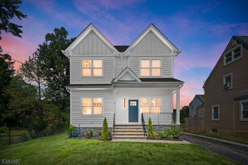 Property Photo:  7 Swan Rd  NJ 07039 