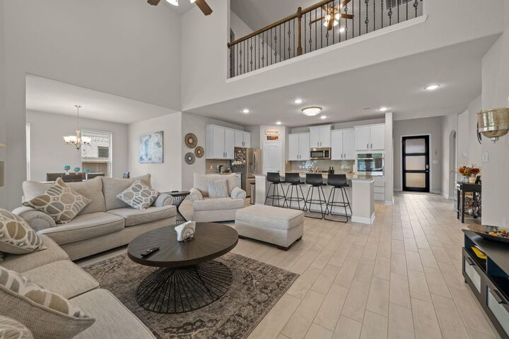 Property Photo: 5010 Trembling Aspen Lane TX 77471