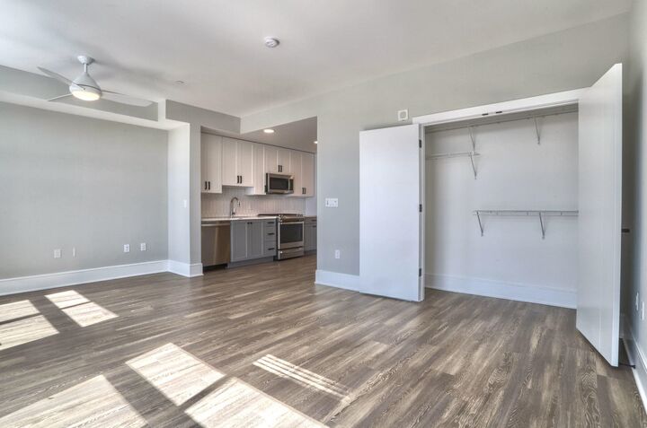 Property Photo: 32 Oakland Ave 522 NJ 07306