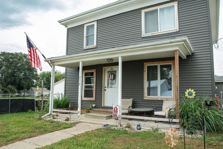 716 Broadway Street  Dumont IA 50625 photo