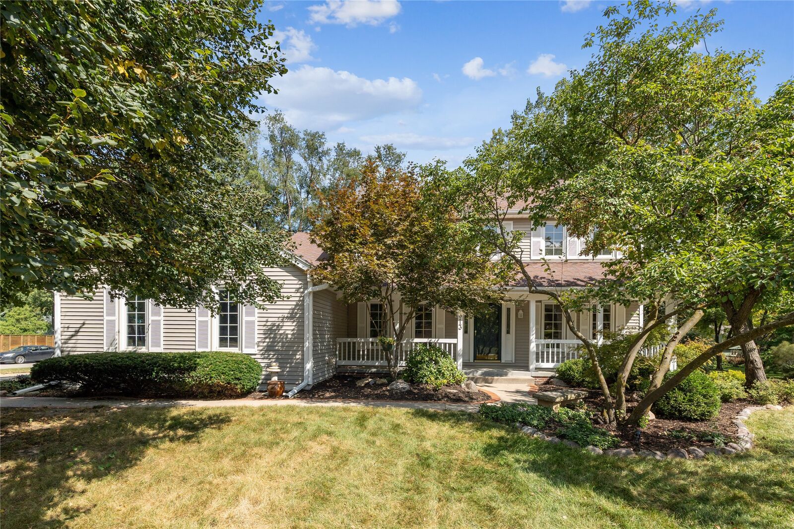 Property Photo: 813 56th Street IA 50266