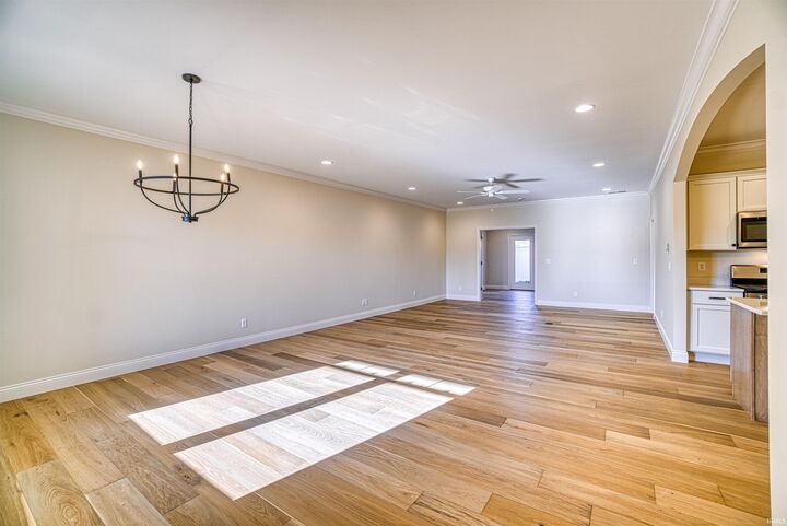 Property Photo: 3105 White Oak Trail IN 47630
