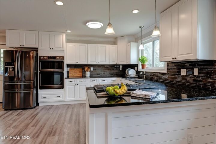 Property Photo: 417 Bridge View Lane TN 37914