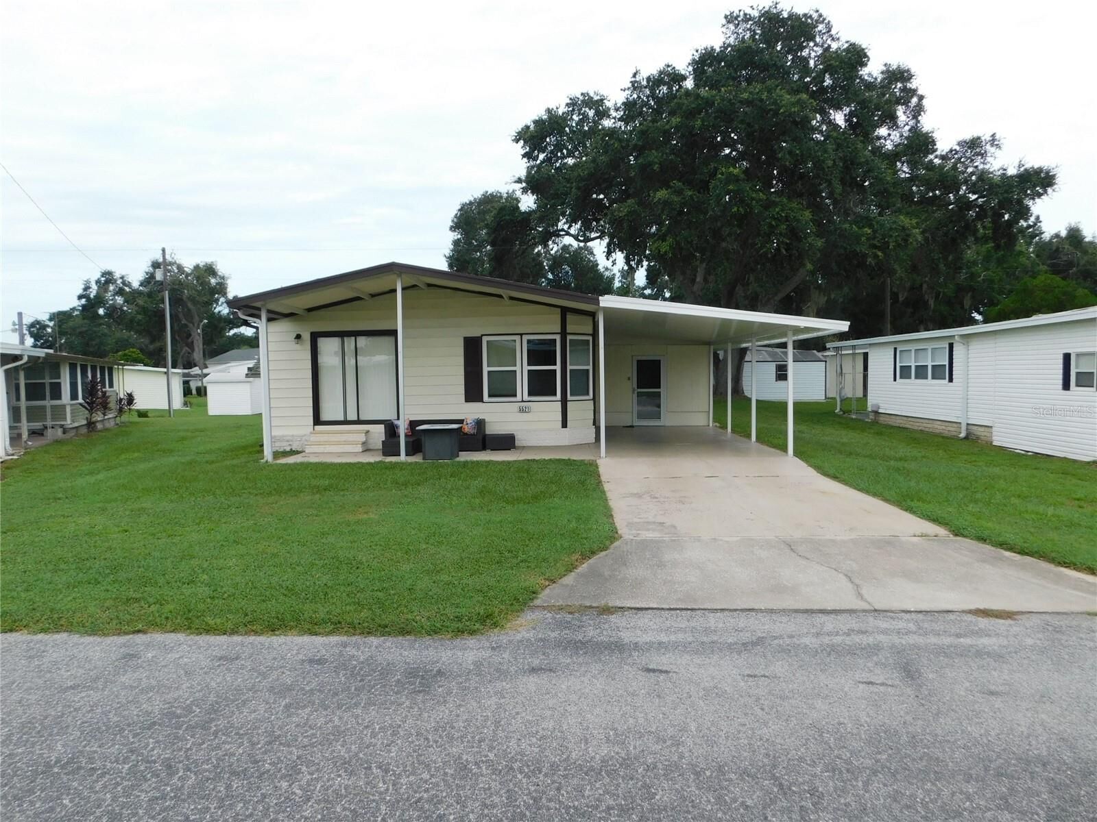 Property Photo:  5521 Barbara Street  FL 33542 