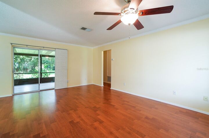 Property Photo: 4807 Gorvale Lane FL 32821